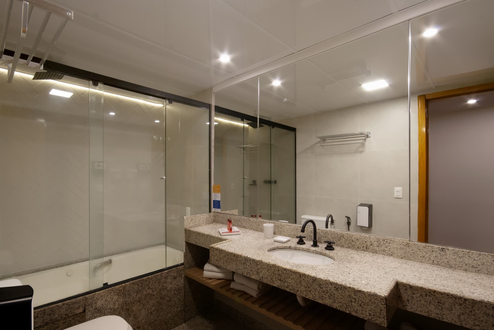 Foto 37 - Mirasol Hotel