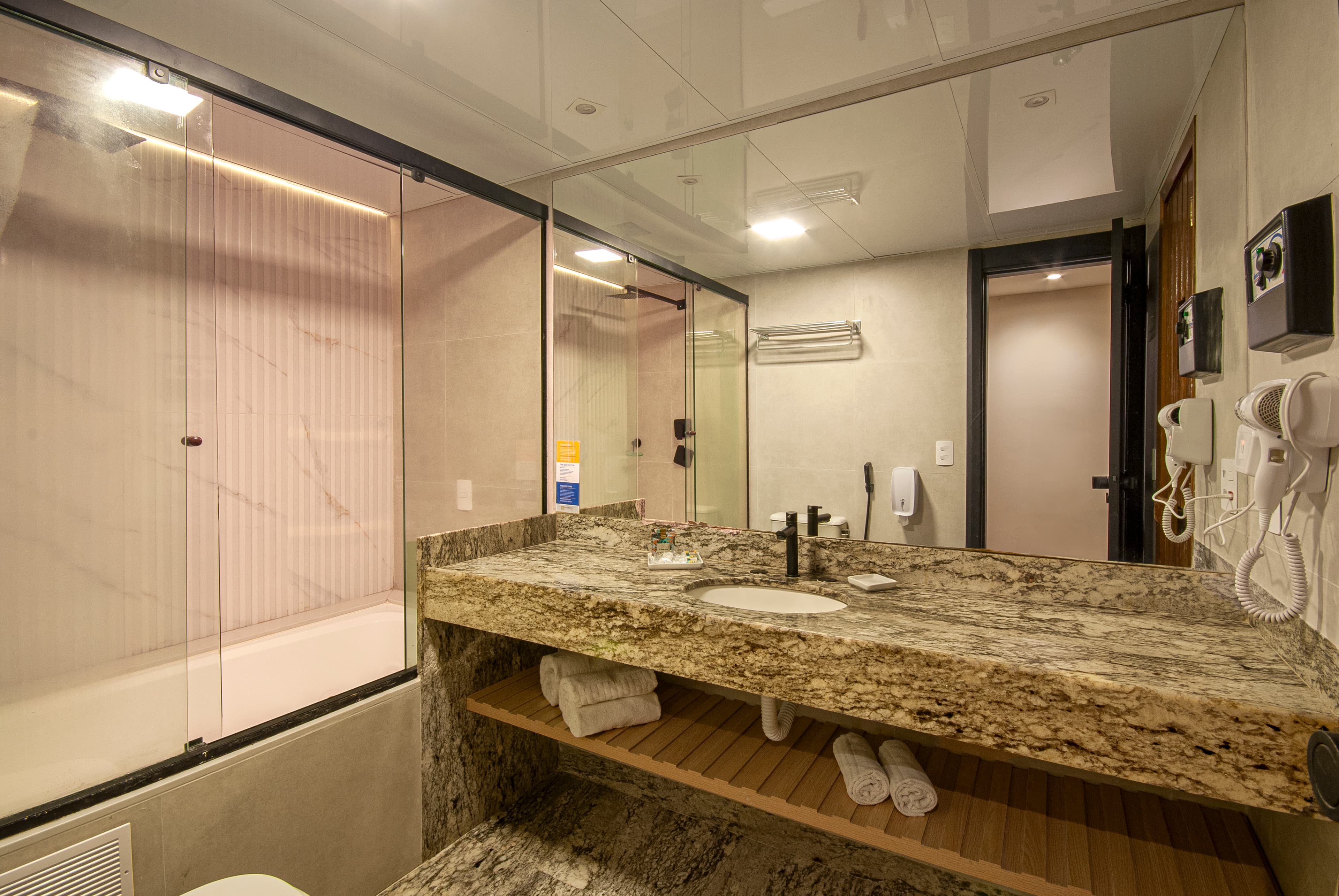 Foto 40 - Mirasol Hotel